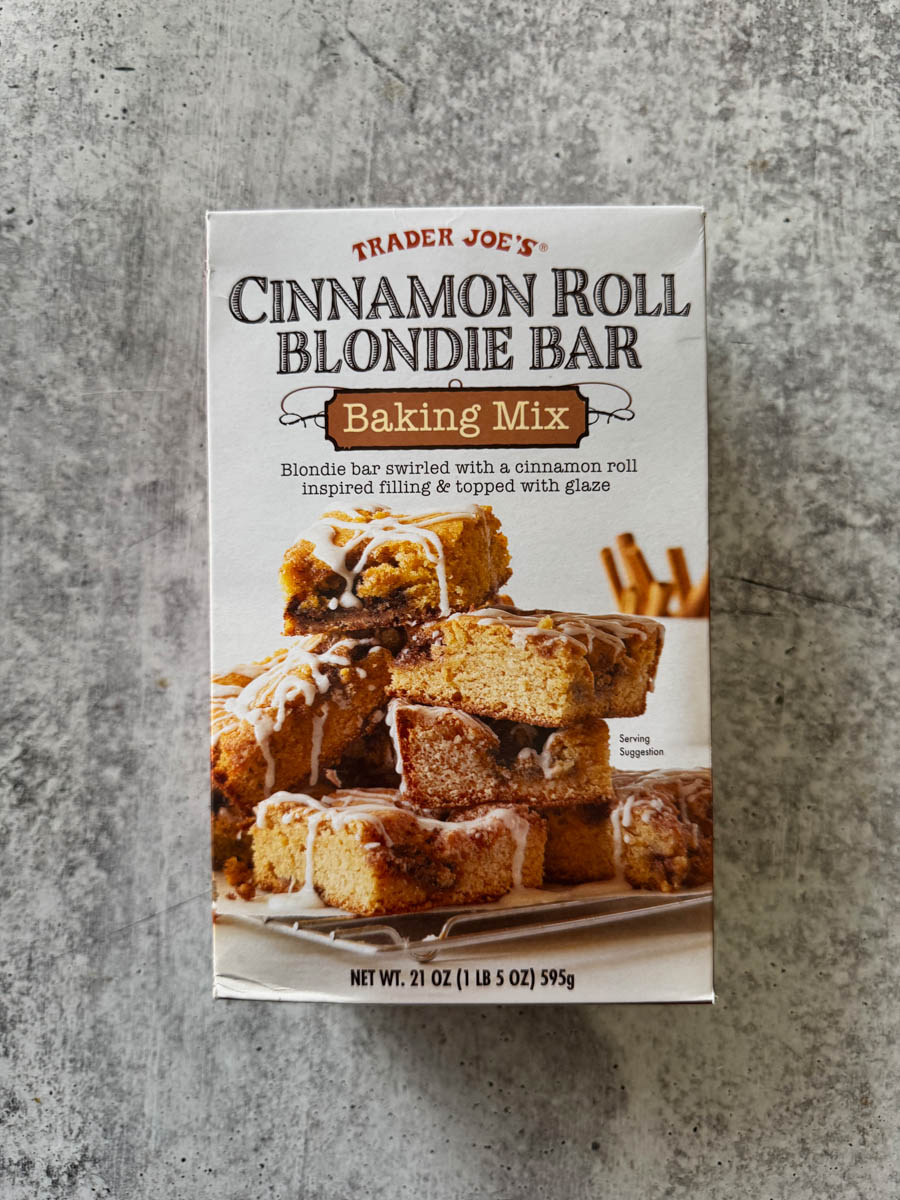 trader joe's cinnamon roll blondie bar baking mix
