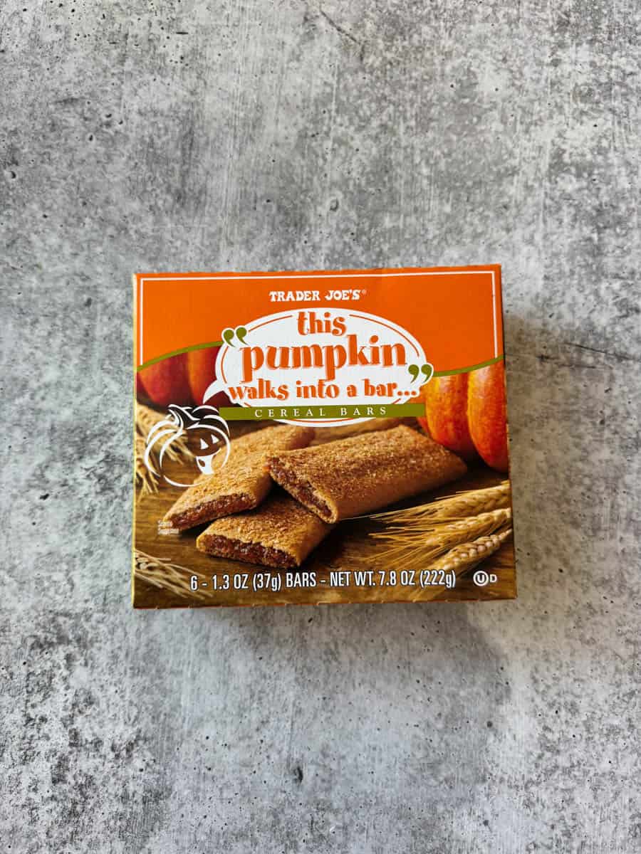 trader joe's this pumpkin walks into a bar box
